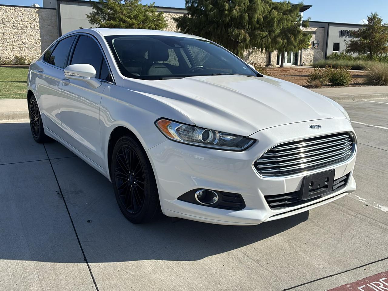 Ford Fusion SE 2016