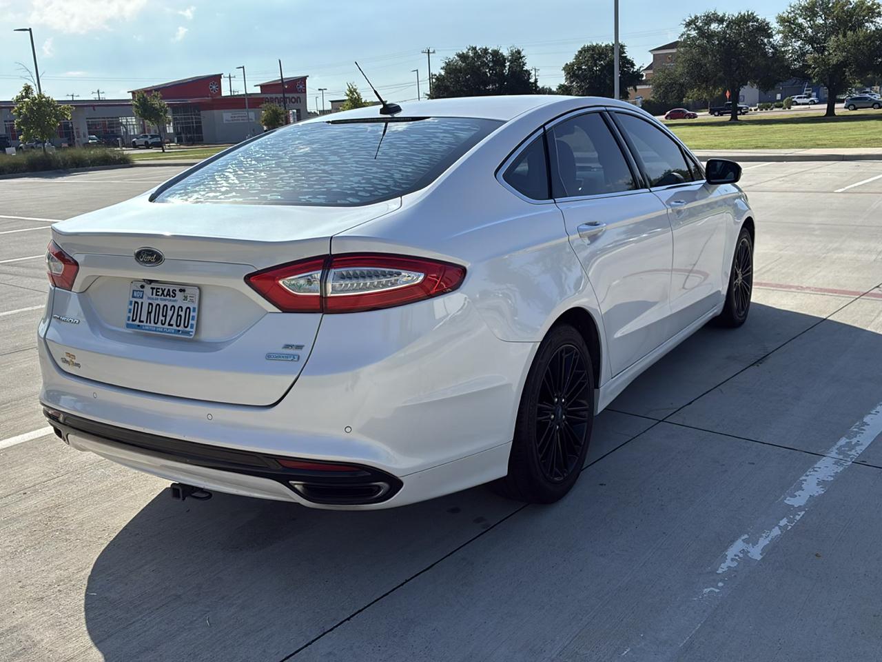 Ford Fusion SE 2016