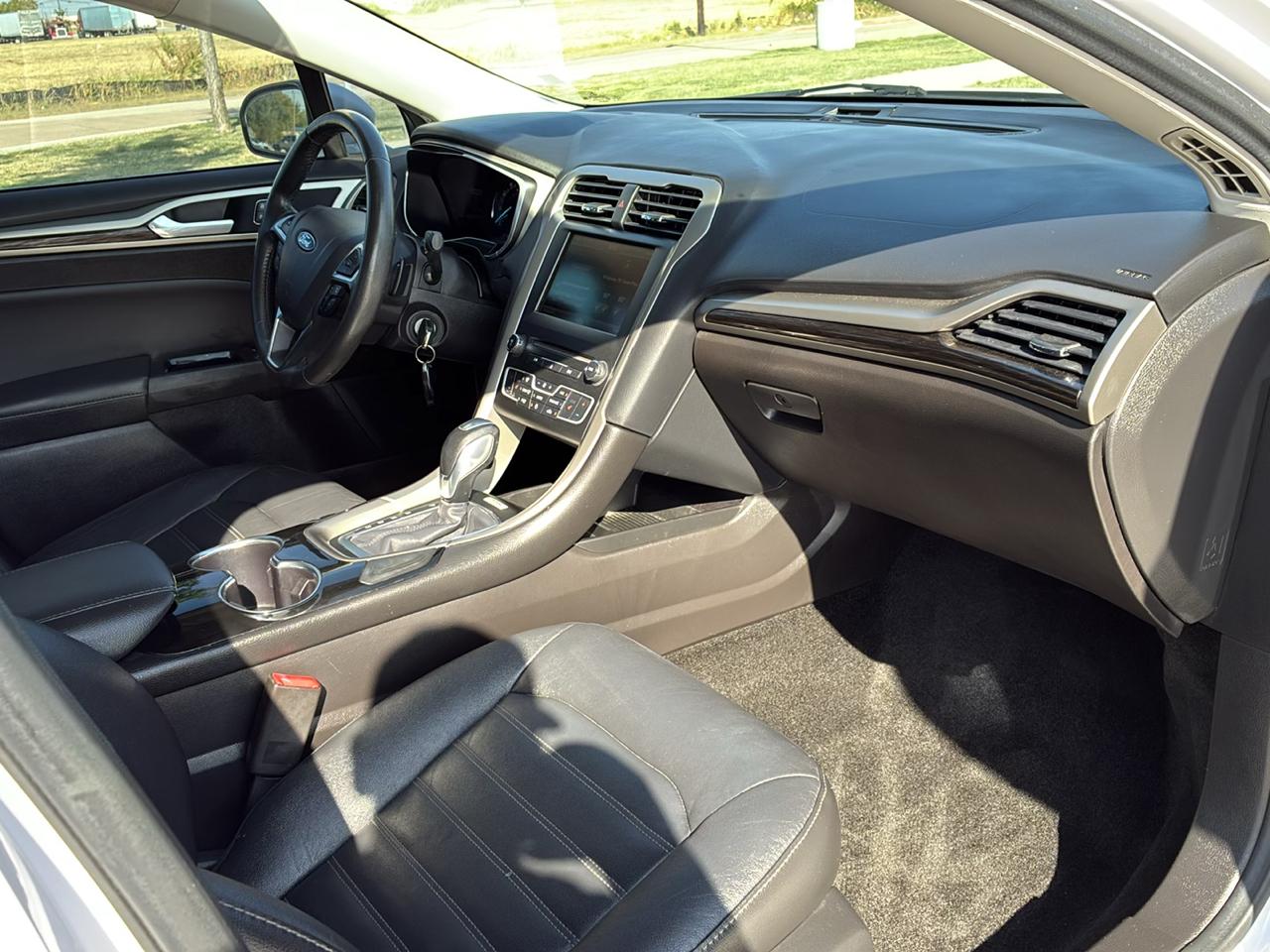 Ford Fusion SE 2016