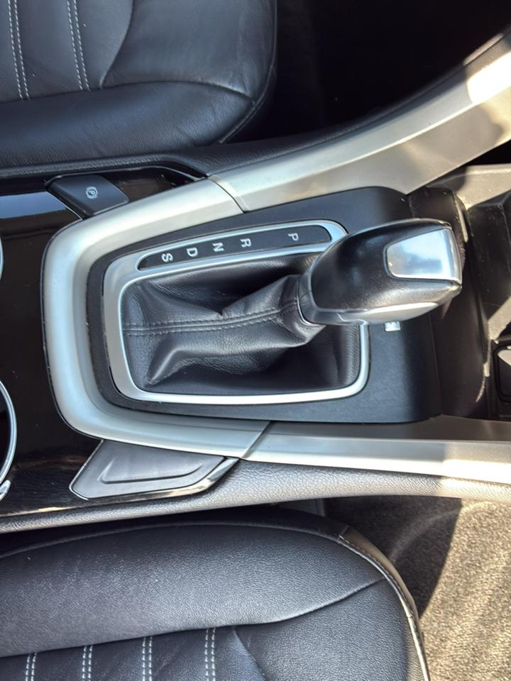 Ford Fusion SE 2016