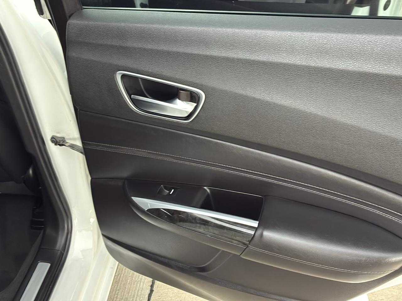 Acura TLX Base 2.4L 2020