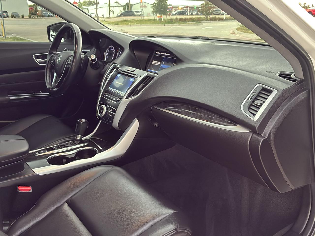 Acura TLX Base 2.4L 2020