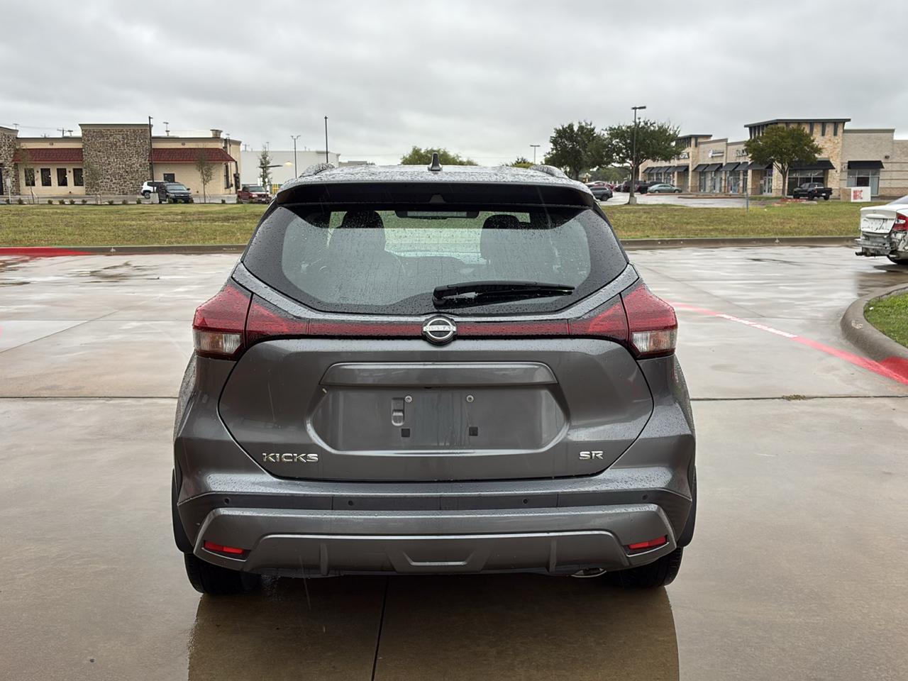 2022 Nissan Kicks SR - Photo 6