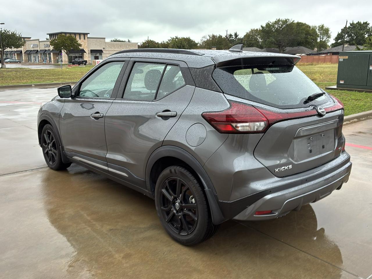 2022 Nissan Kicks SR - Photo 7