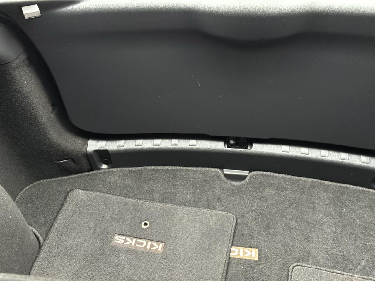2022 Nissan Kicks SR - Photo 22