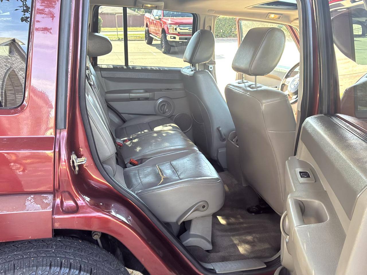 Jeep Commander 2WD 2006