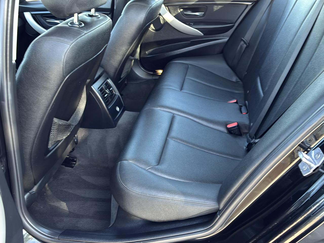 BMW 3-Series 320i xDrive Sedan 2018