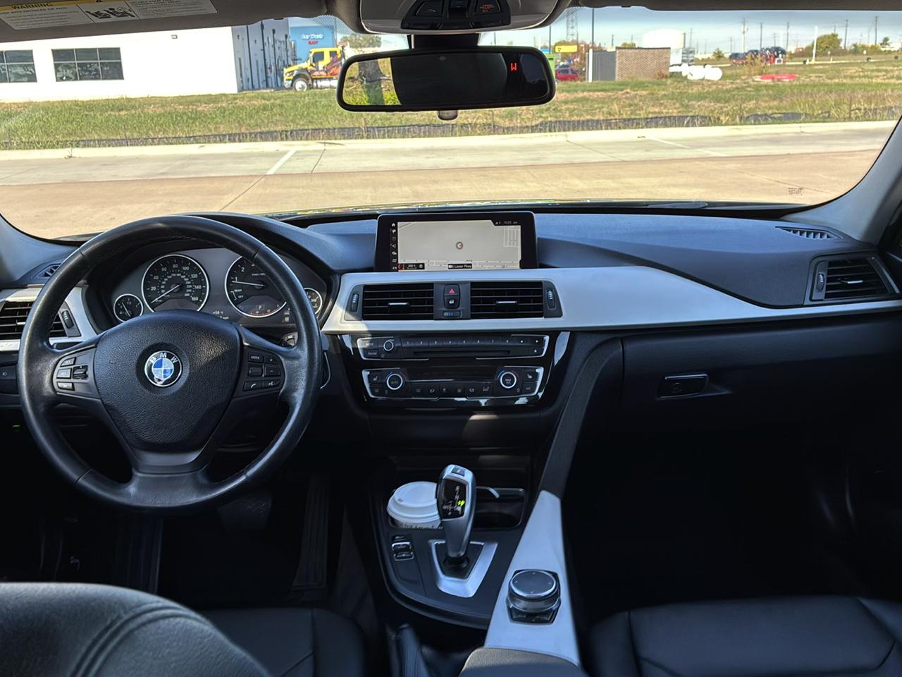 BMW 3-Series 320i xDrive Sedan 2018