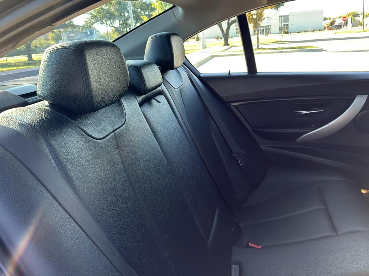 BMW 3-Series 320i xDrive Sedan 2018