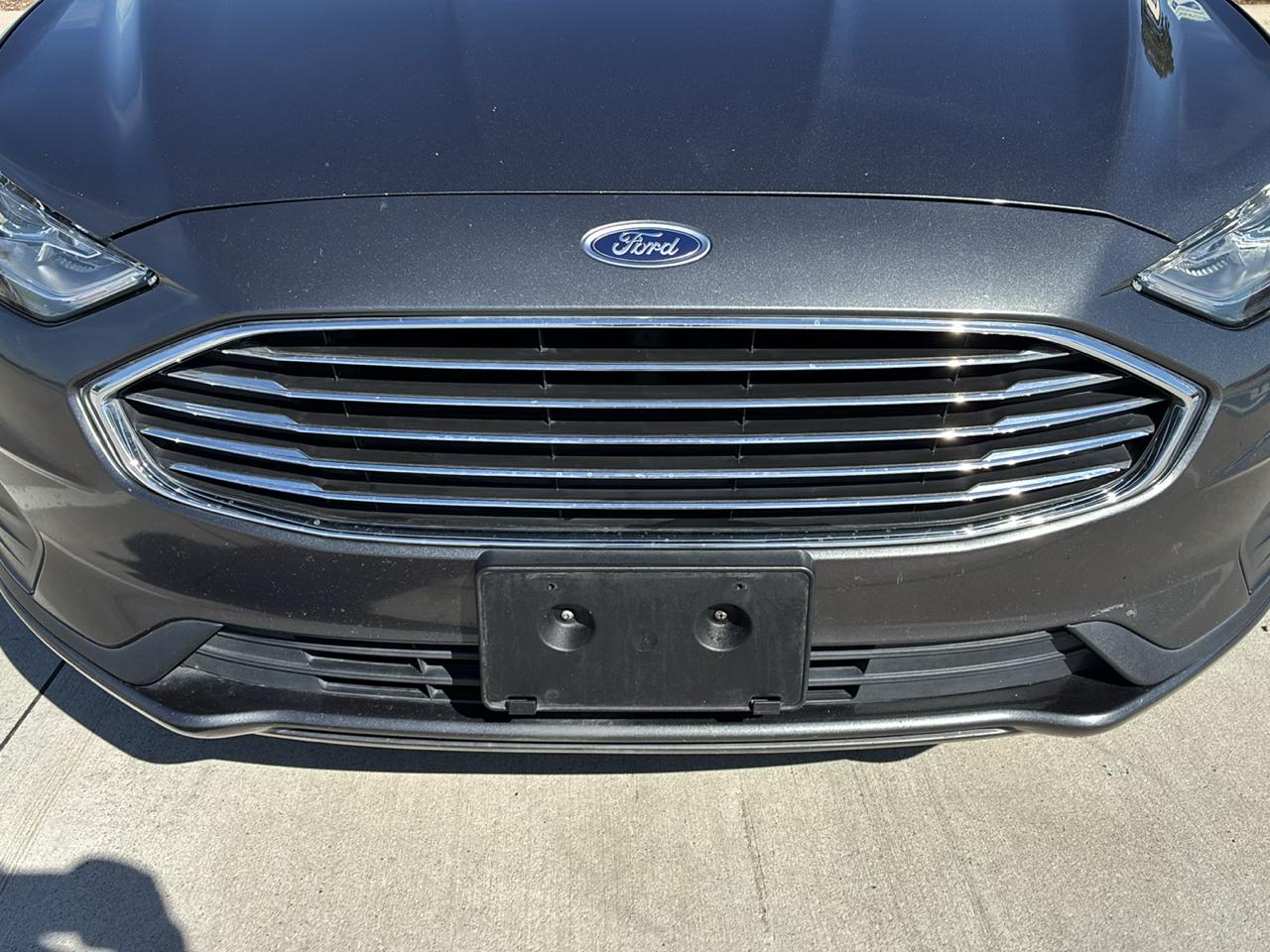Ford Fusion SE 2020