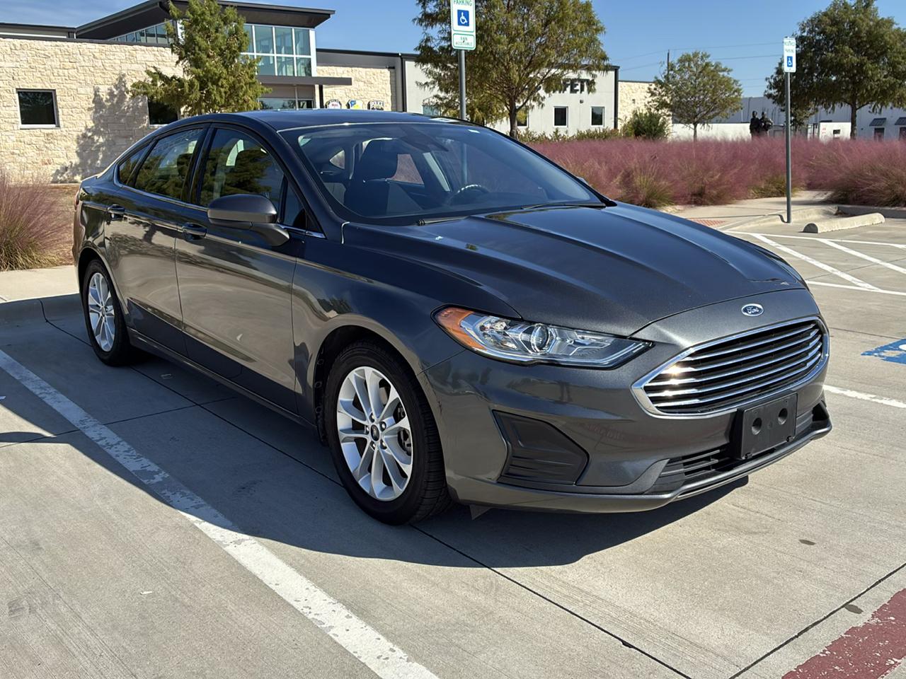 Ford Fusion SE 2020
