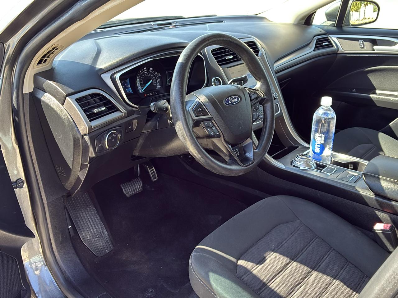 Ford Fusion SE 2020