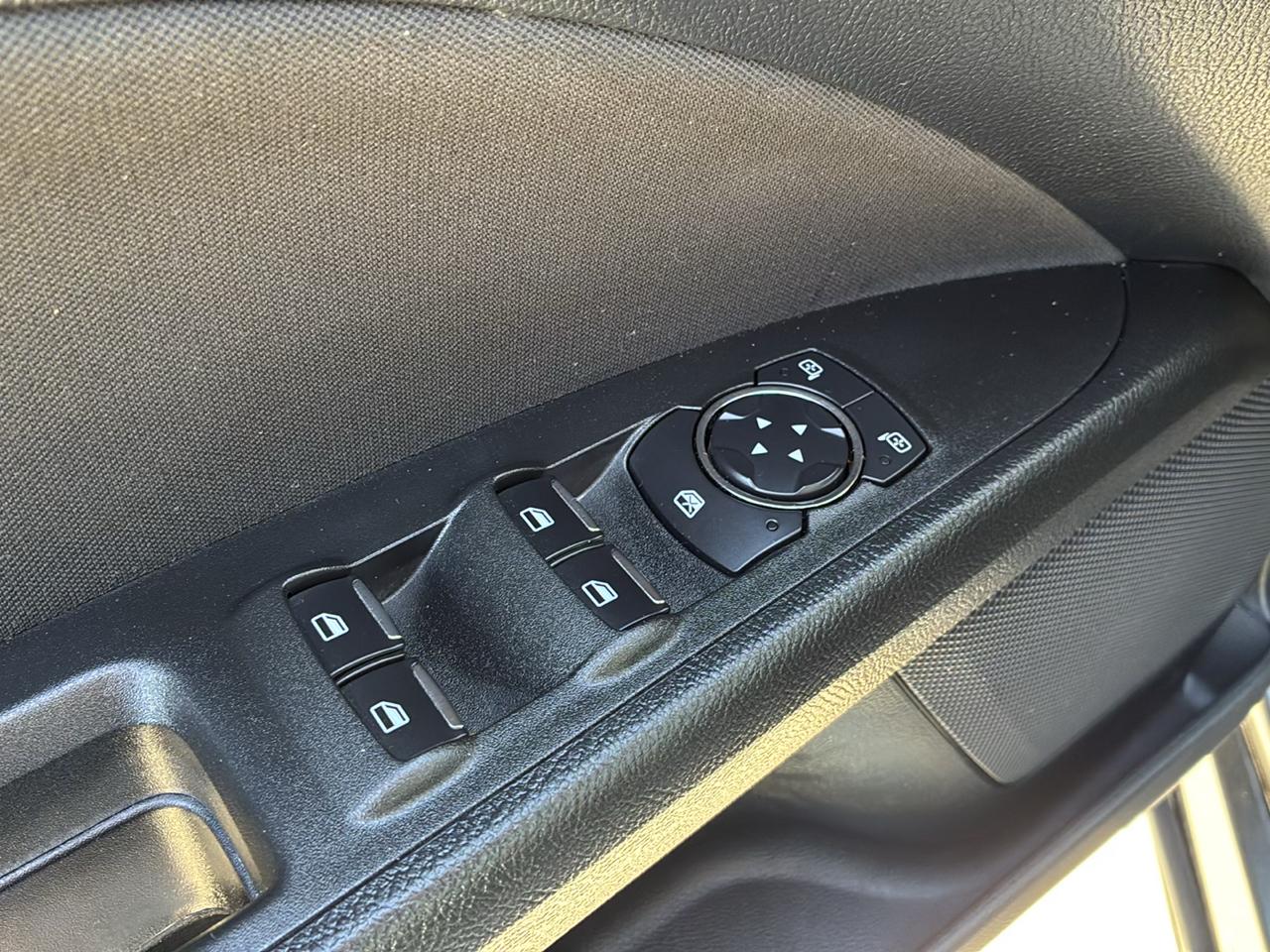 Ford Fusion SE 2020
