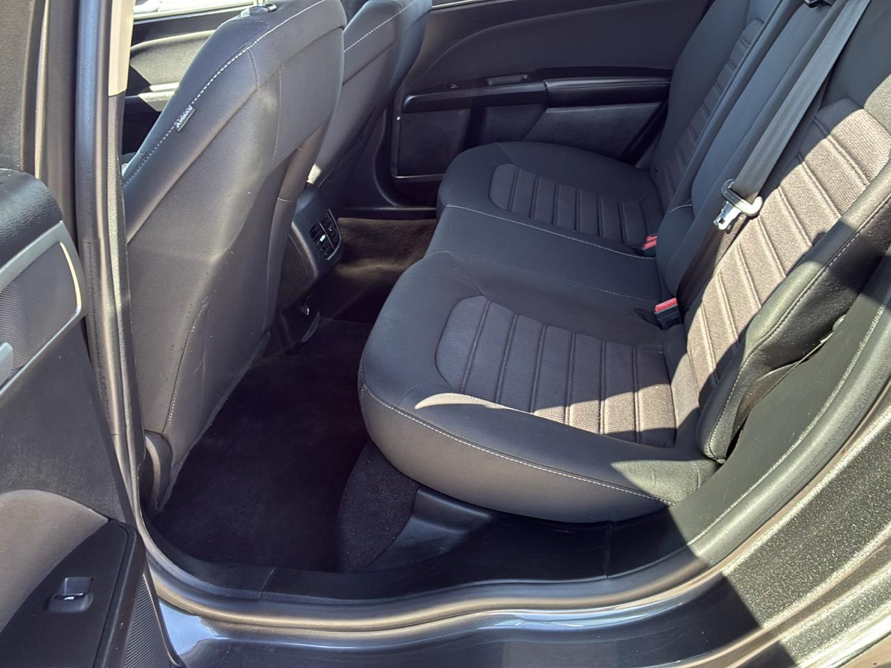 Ford Fusion SE 2020