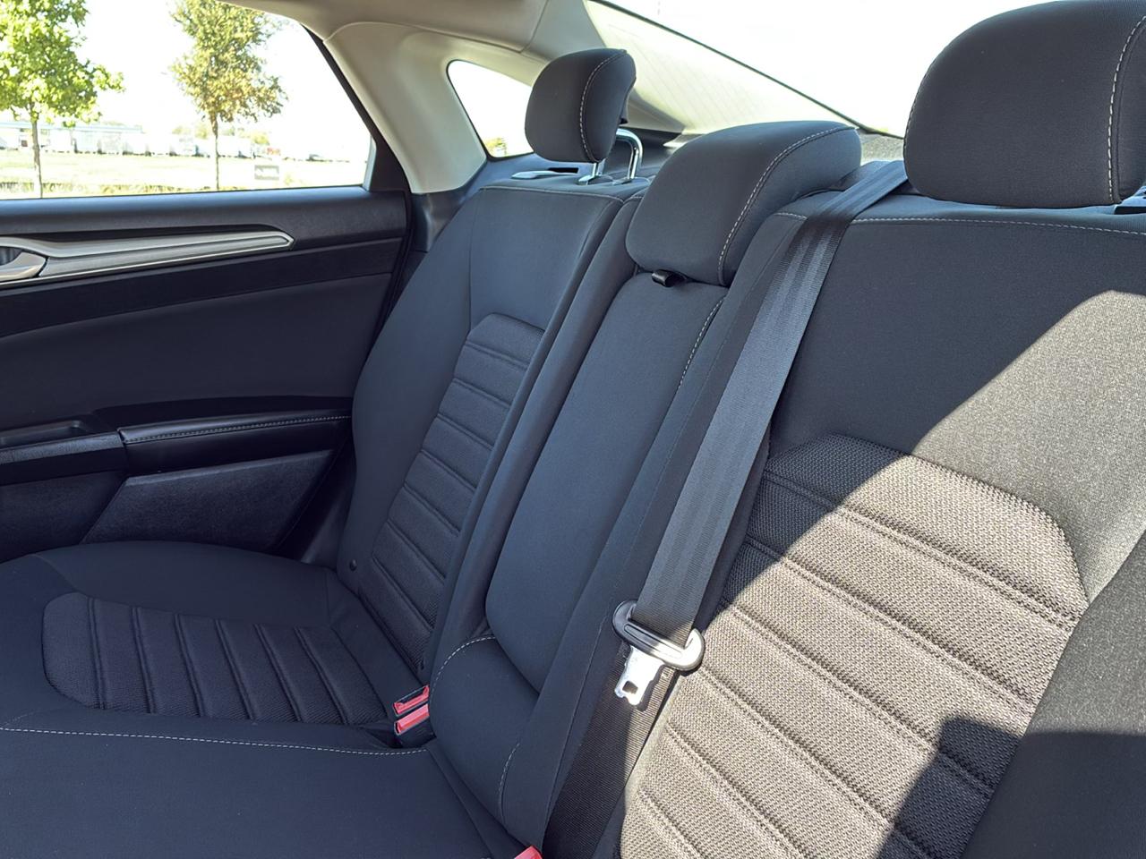 Ford Fusion SE 2020