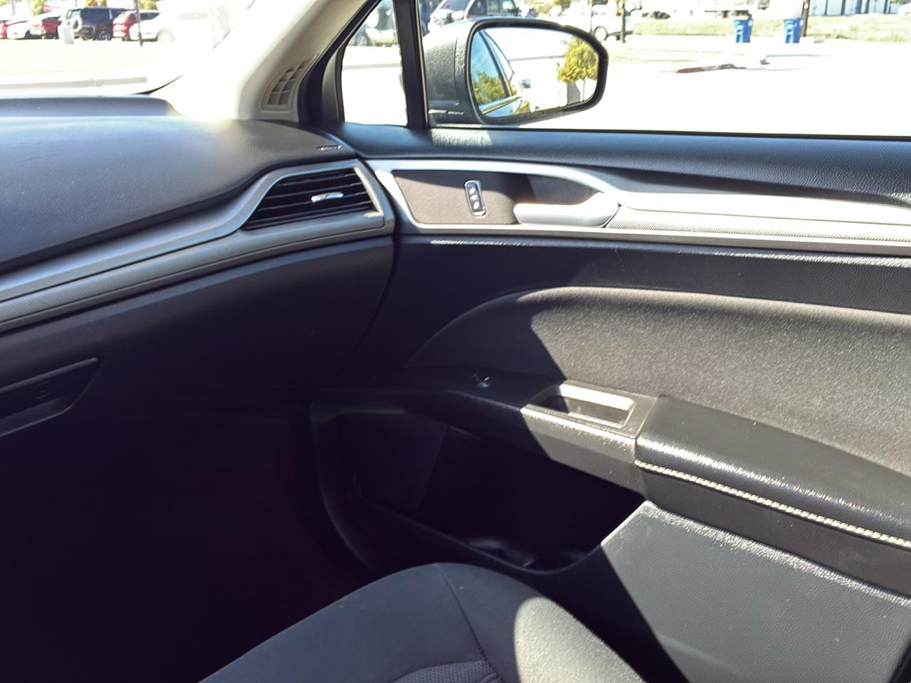 Ford Fusion SE 2020