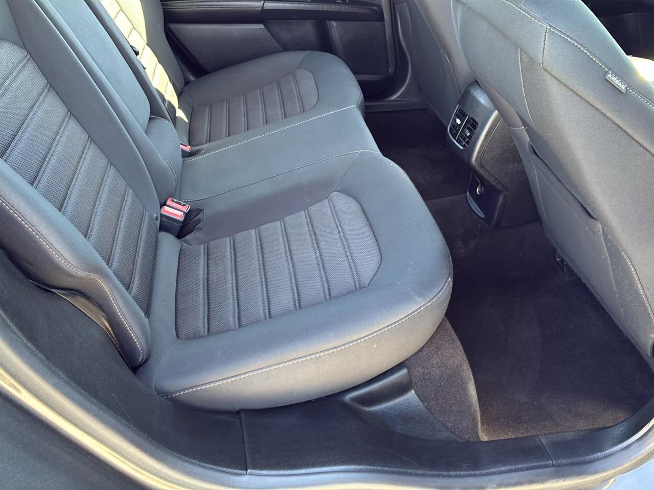 Ford Fusion SE 2020