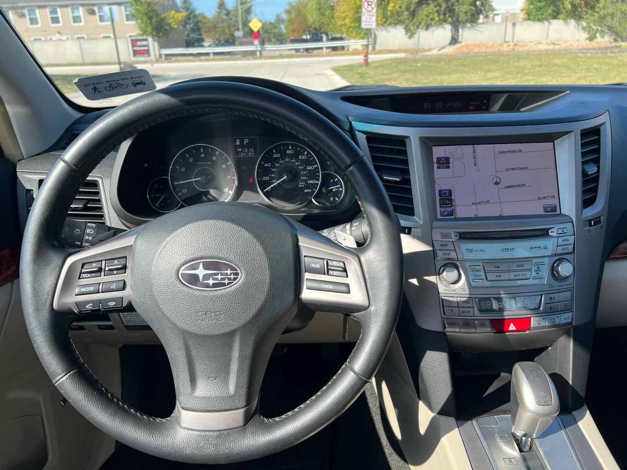 Subaru Legacy 2.5i Limited 2012