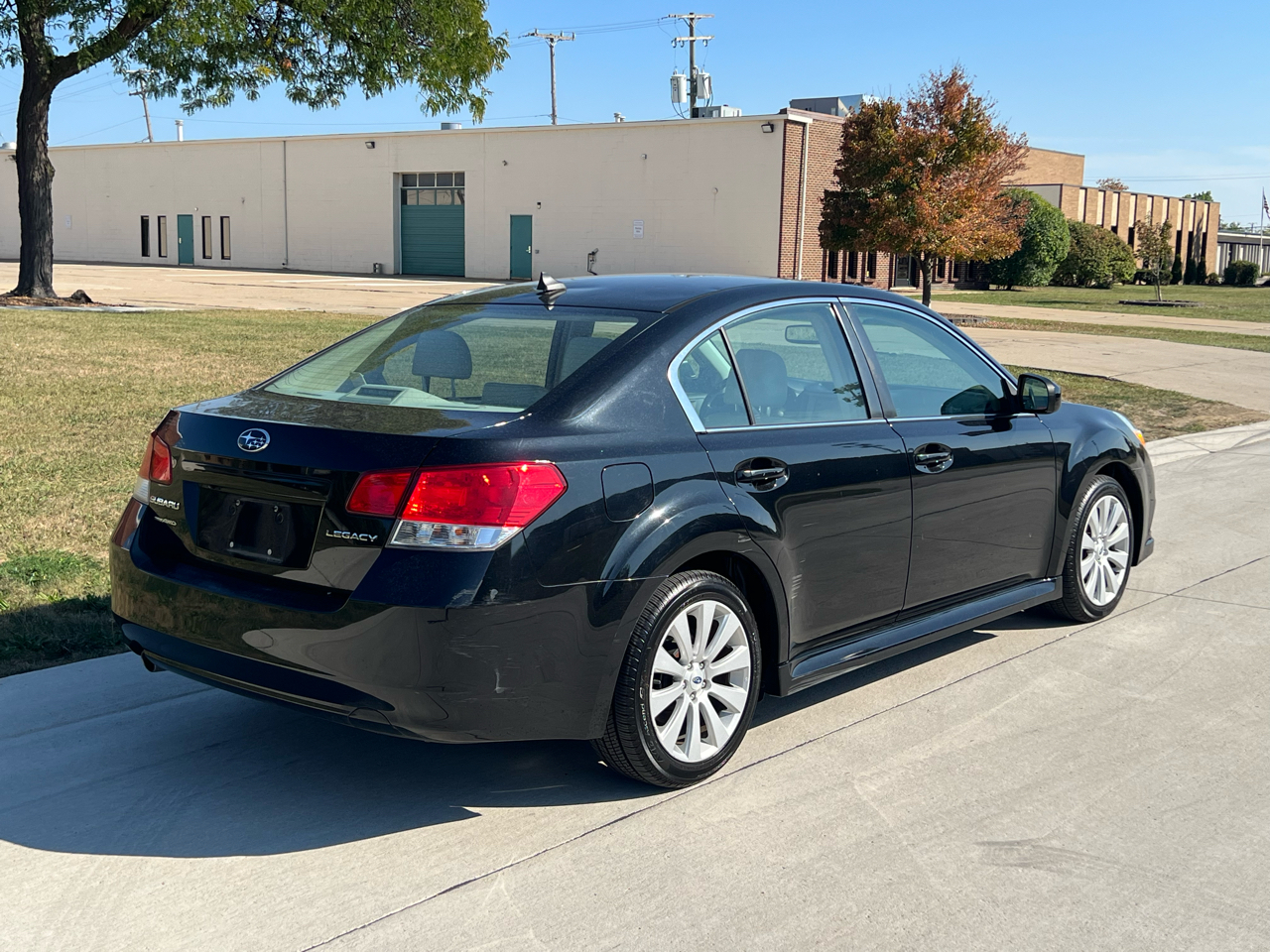 Subaru Legacy 2.5i Limited 2012