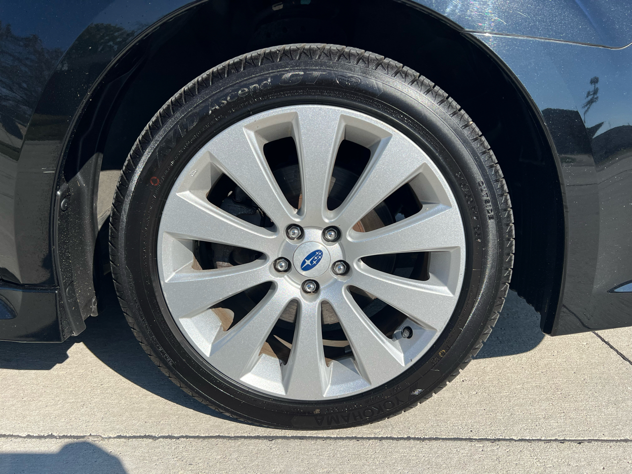 Subaru Legacy 2.5i Limited 2012