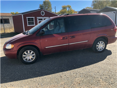 2006 Chrysler Town & Country 