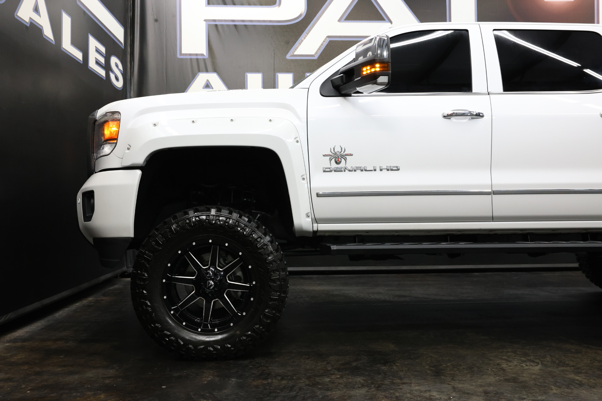 GMC Sierra 2500HD  2019 GMC Sierra 2500HD  2019