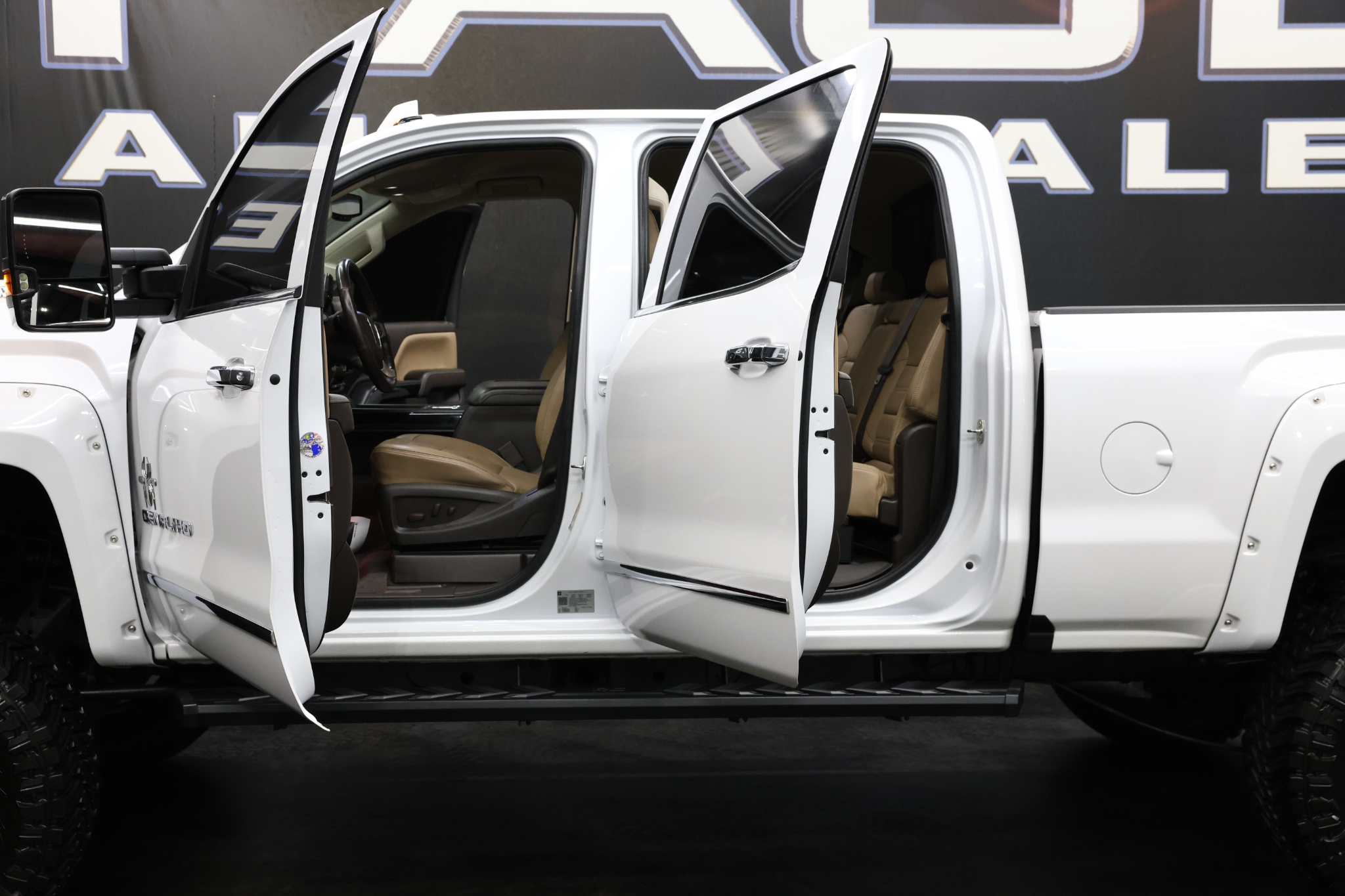 GMC Sierra 2500HD  2019 GMC Sierra 2500HD  2019