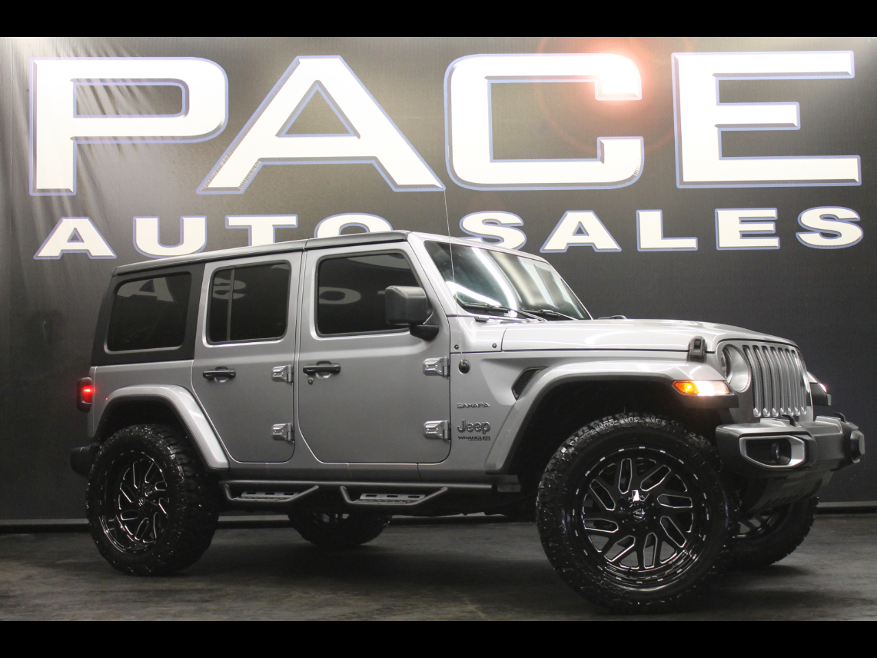 custom lifted jeeps for sale