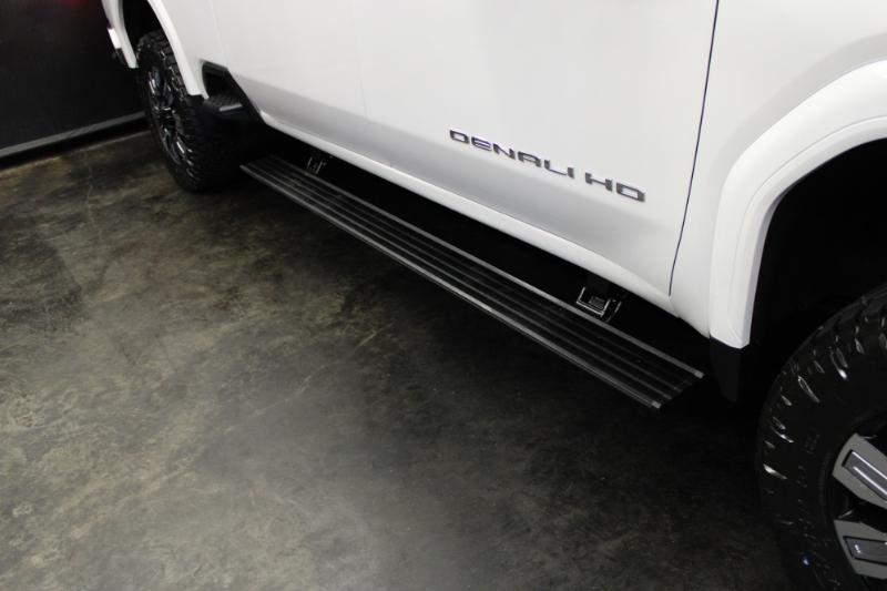 GMC Sierra 2500HD 4WD Crew Cab 159" Denali 2024 GMC Sierra 2500HD 4WD Crew Cab 159" Denali 2024