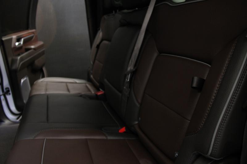 GMC Sierra 2500HD 4WD Crew Cab 159" Denali 2024 GMC Sierra 2500HD 4WD Crew Cab 159" Denali 2024
