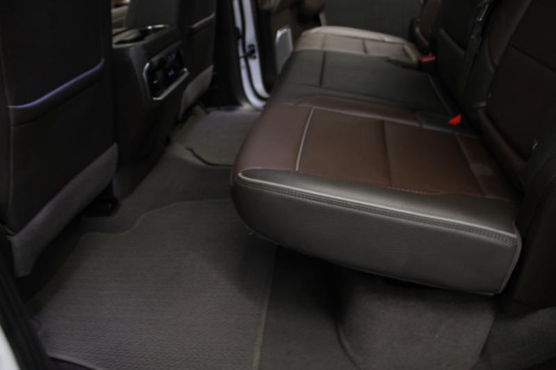 GMC Sierra 2500HD 4WD Crew Cab 159" Denali 2024 GMC Sierra 2500HD 4WD Crew Cab 159" Denali 2024