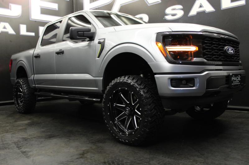 Ford F-150 STX 4WD SuperCrew 5.5' Box 2024 Ford F-150 STX 4WD SuperCrew 5.5' Box 2024