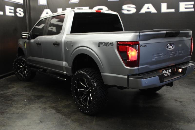 Ford F-150 STX 4WD SuperCrew 5.5' Box 2024 Ford F-150 STX 4WD SuperCrew 5.5' Box 2024