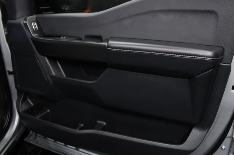 Ford F-150 STX 4WD SuperCrew 5.5' Box 2024 Ford F-150 STX 4WD SuperCrew 5.5' Box 2024