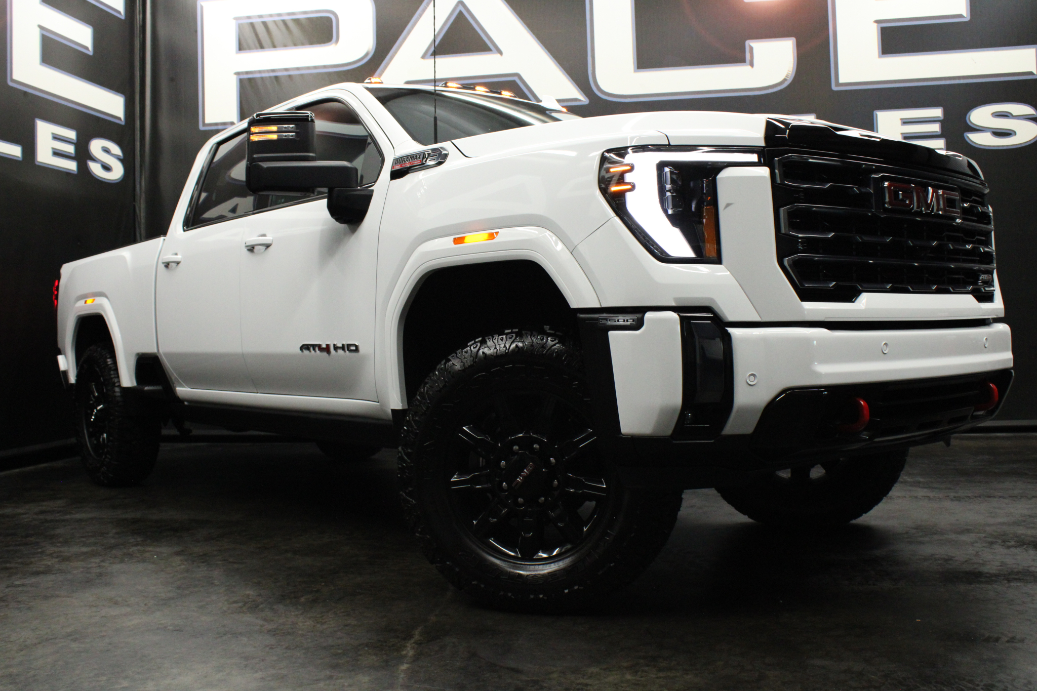 2024 GMC Sierra 2500HD 4WD Crew Cab 159" AT4