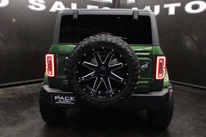 Ford Bronco Outer Banks 4 Door Advanced 4x4 2023 Ford Bronco Outer Banks 4 Door Advanced 4x4 2023