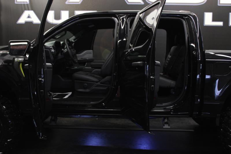 Ford F-150 STX 4WD SuperCrew 5.5' Box 2024 Ford F-150 STX 4WD SuperCrew 5.5' Box 2024