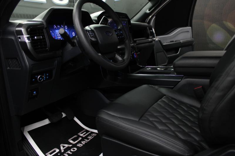 Ford F-150 STX 4WD SuperCrew 5.5' Box 2024 Ford F-150 STX 4WD SuperCrew 5.5' Box 2024