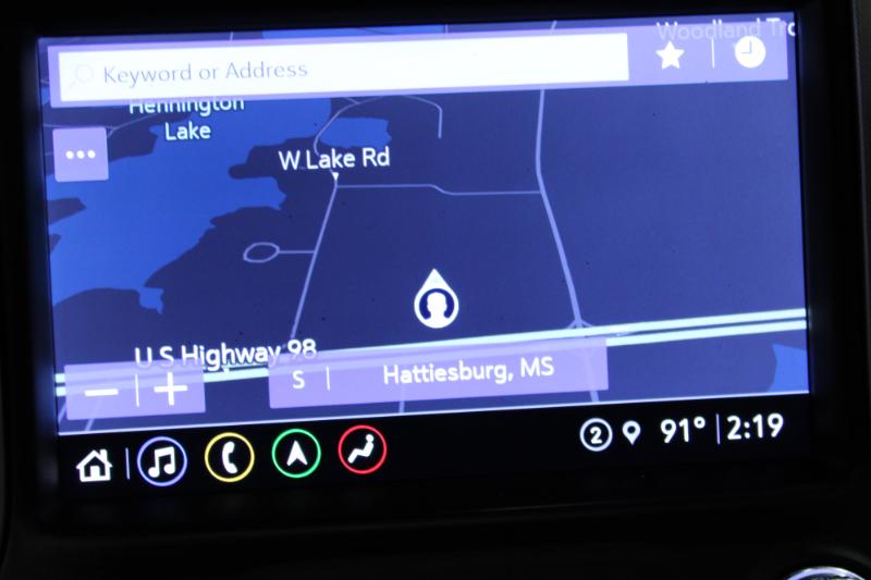 GMC Sierra 1500 4WD Crew Cab 147" SLT 2021 GMC Sierra 1500 4WD Crew Cab 147" SLT 2021