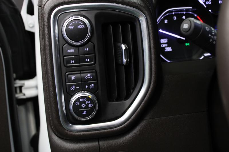 GMC Sierra 1500 4WD Crew Cab 147" SLT 2021 GMC Sierra 1500 4WD Crew Cab 147" SLT 2021