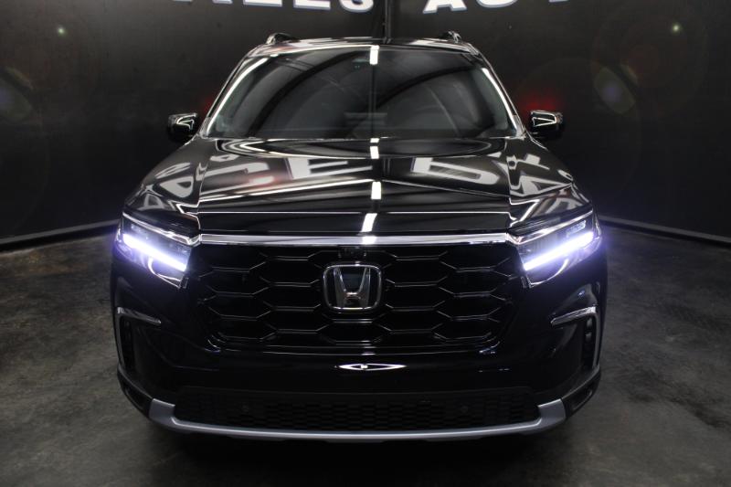 2025 Honda Pilot Elite photo 2