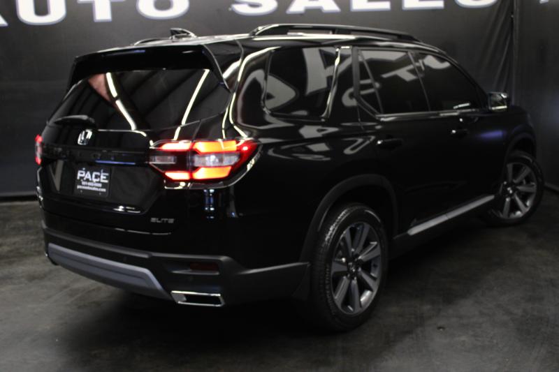 2025 Honda Pilot Elite photo 10