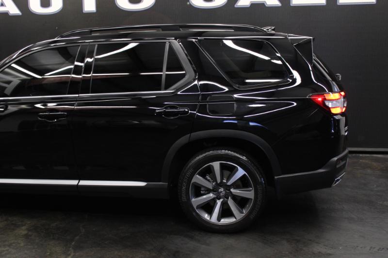 2025 Honda Pilot Elite photo 13