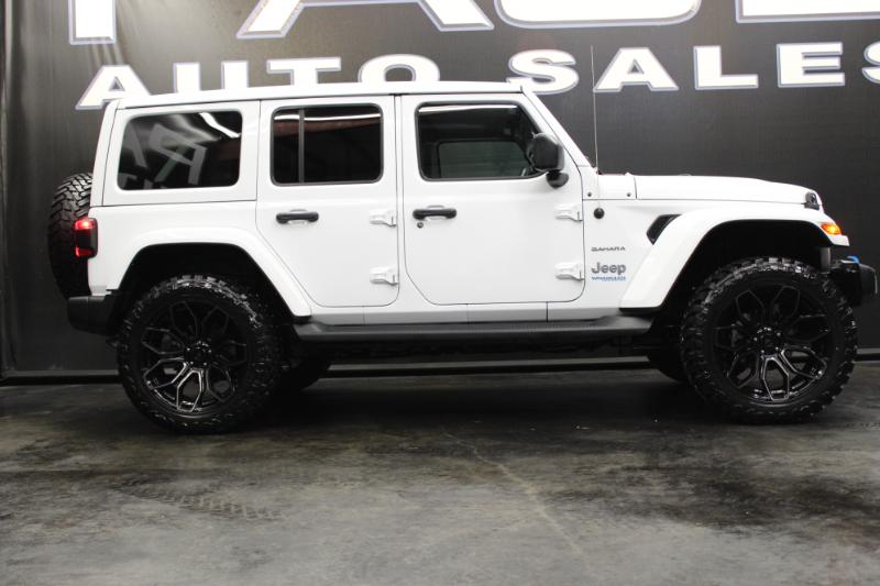 2022 Jeep Wrangler 4xe Unlimited Sahara photo 4