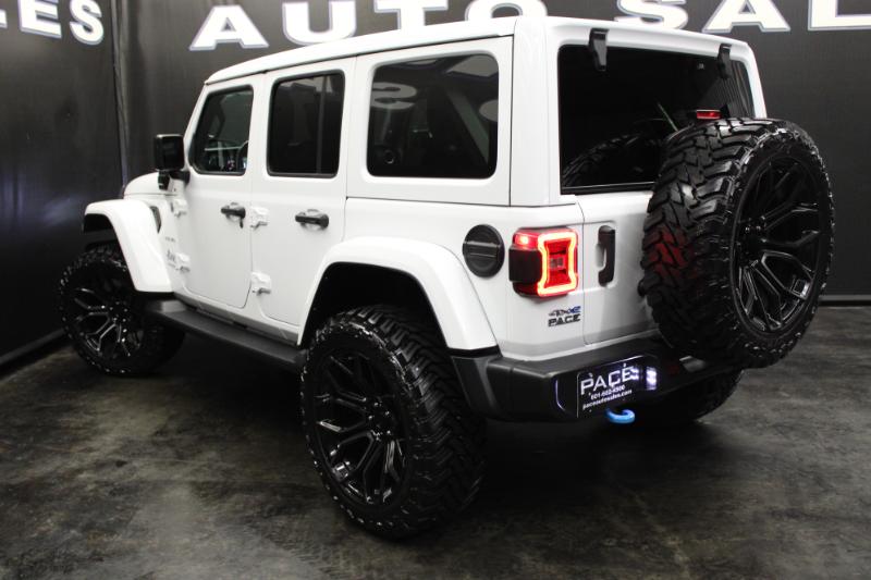 2022 Jeep Wrangler 4xe Unlimited Sahara photo 9