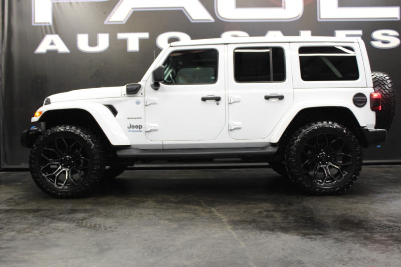 2022 Jeep Wrangler 4xe Unlimited Sahara photo 12