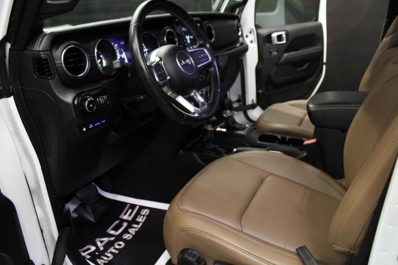 2022 Jeep Wrangler 4xe Unlimited Sahara photo 18