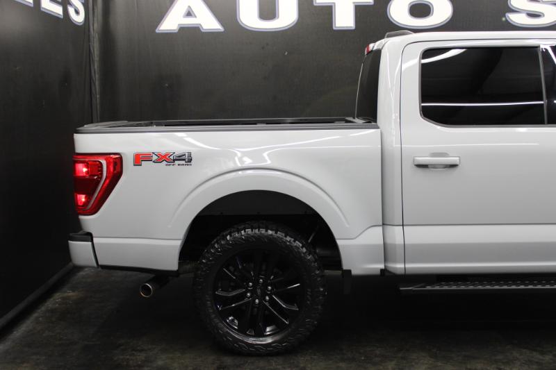 2023 Ford F-150 XLT photo 7