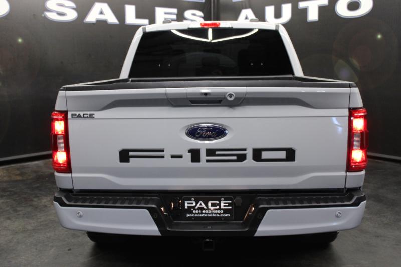 2023 Ford F-150 XLT photo 10