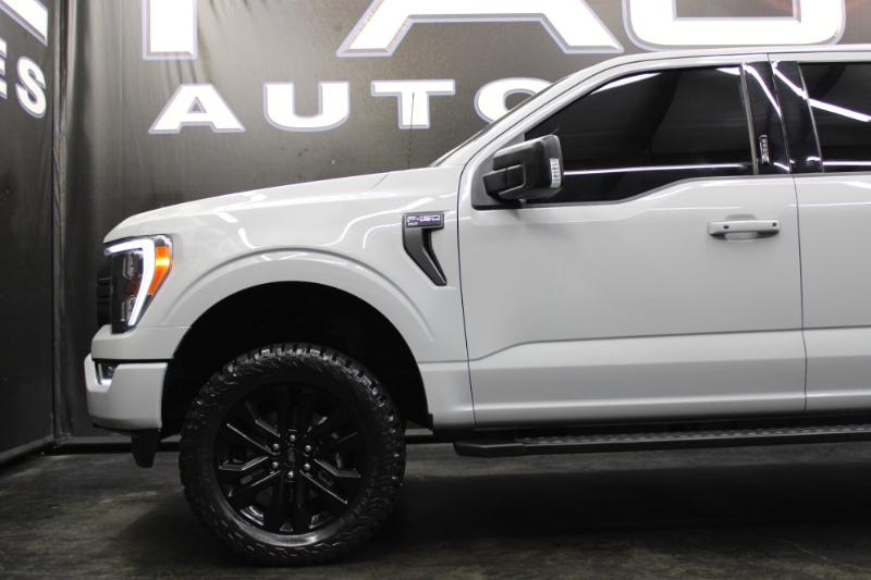 2023 Ford F-150 XLT photo 13